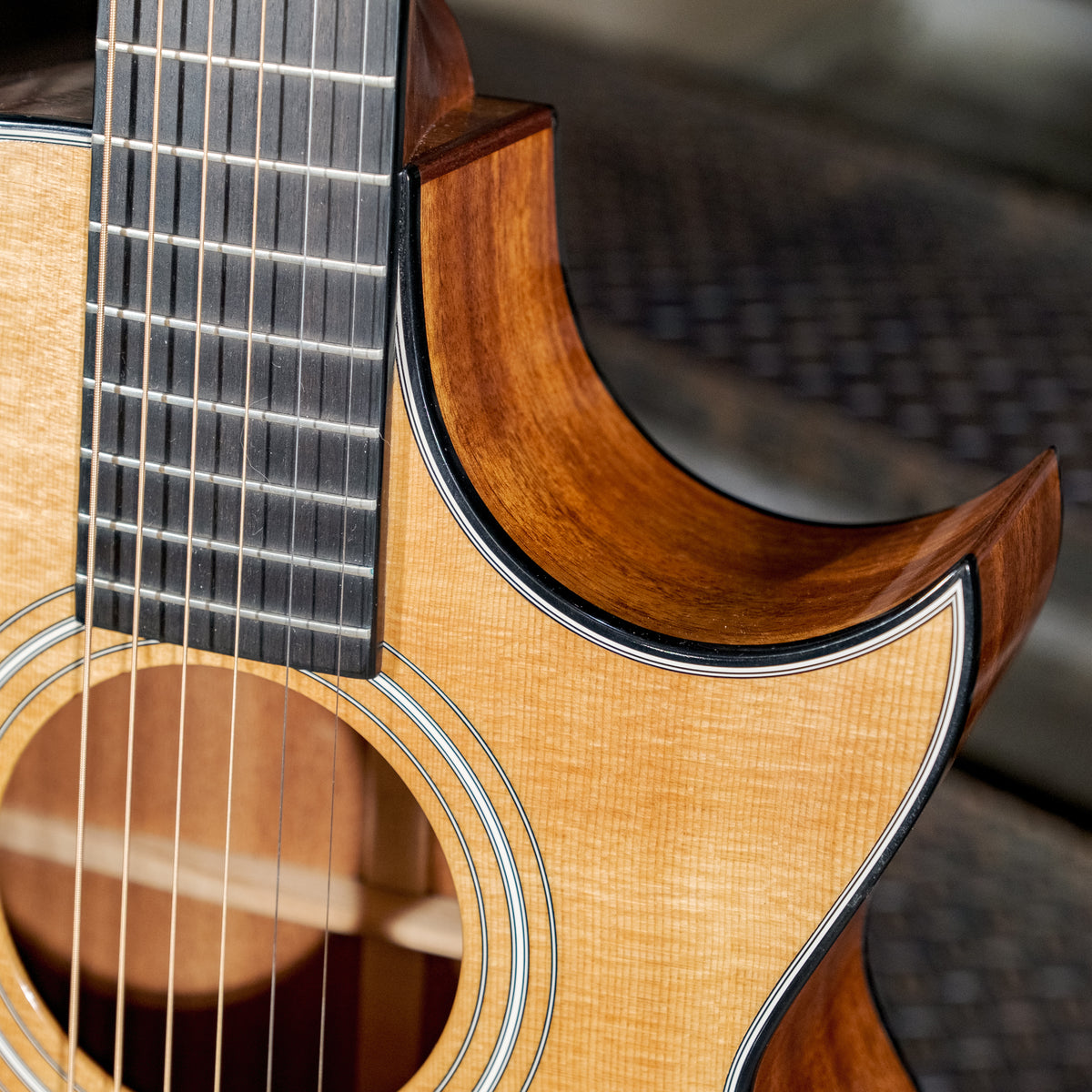 Taylor 1992 512C Natural With OHSC - Used