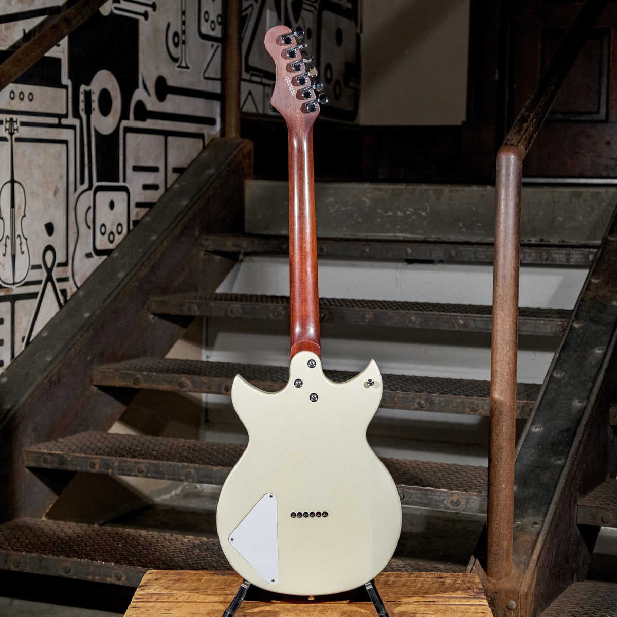 Harmony 2020 Rebel Pearl White With OGB - Used