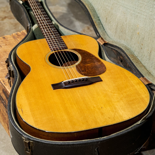 Martin Vintage 1945 000-18 Natural With OHSC - Used