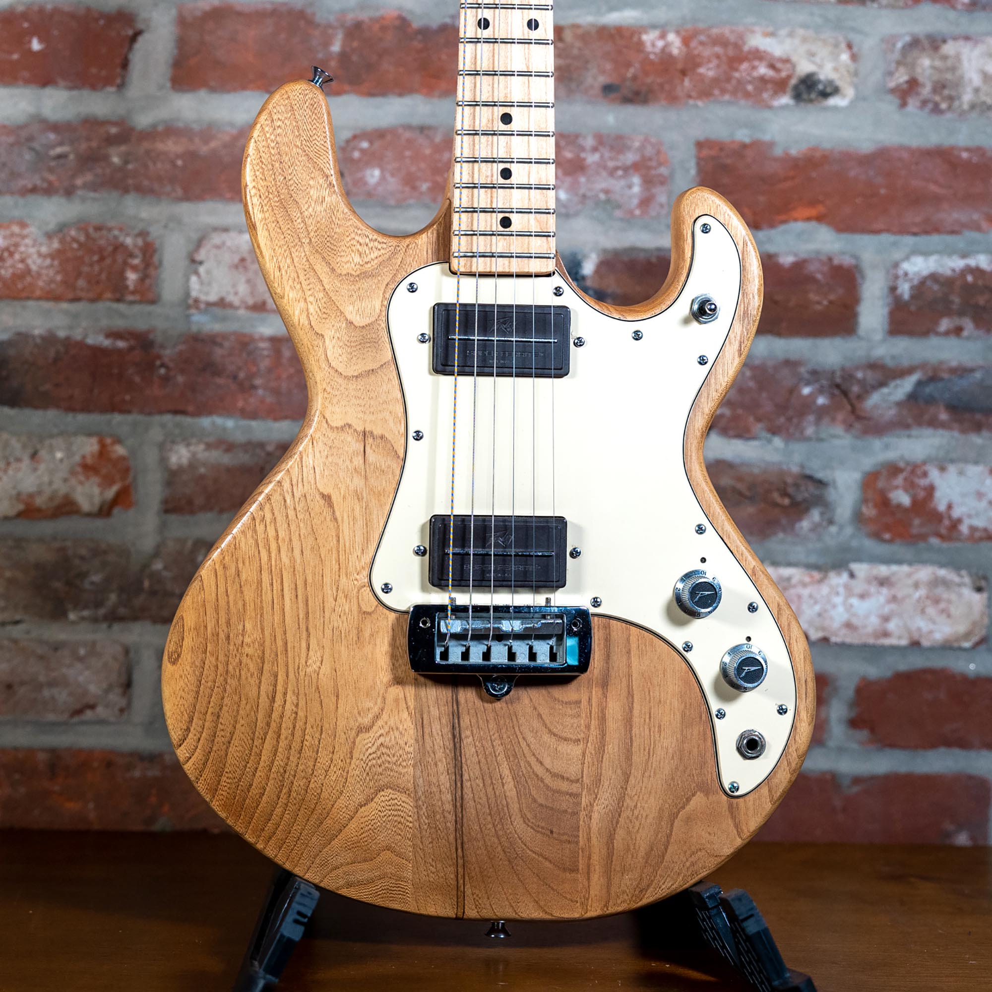 Peavey Vintage 1982 T 15 Natural With OHSC Used