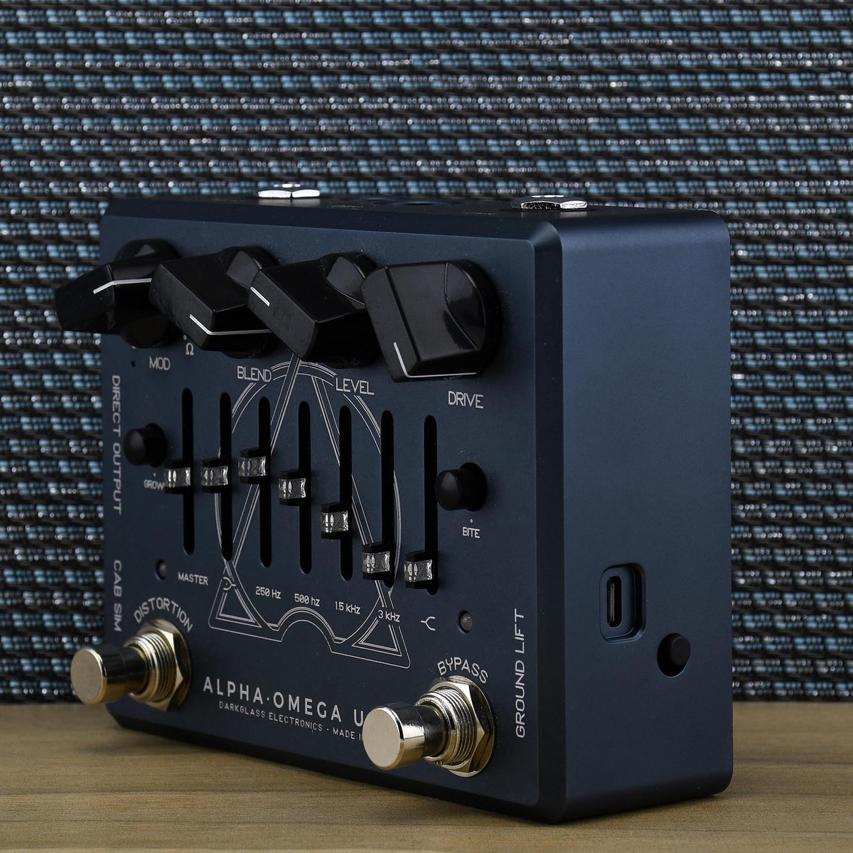 Darkglass Alpha Omega Ultra Dual Bass Preamp/Overdrive Pedal