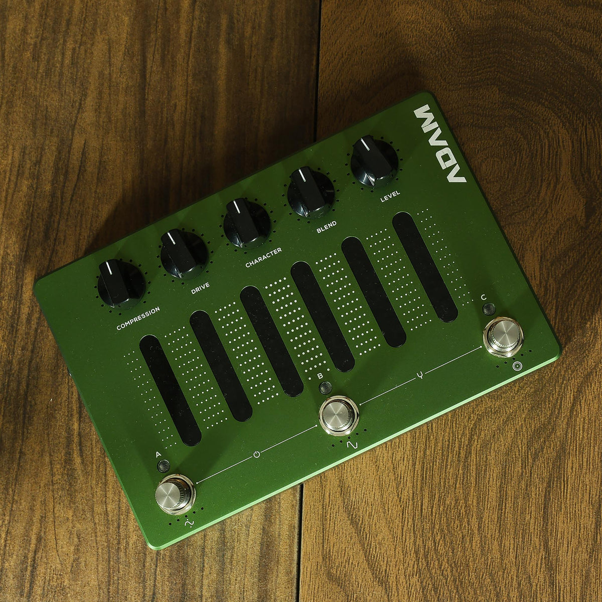 Darkglass Multi Distortion Compressor