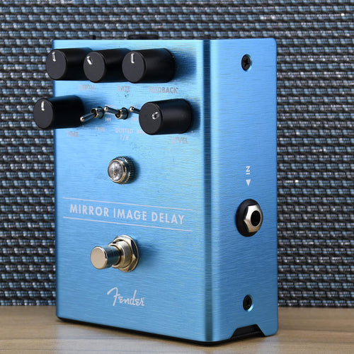 Fender Mirror Image Delay Pedal