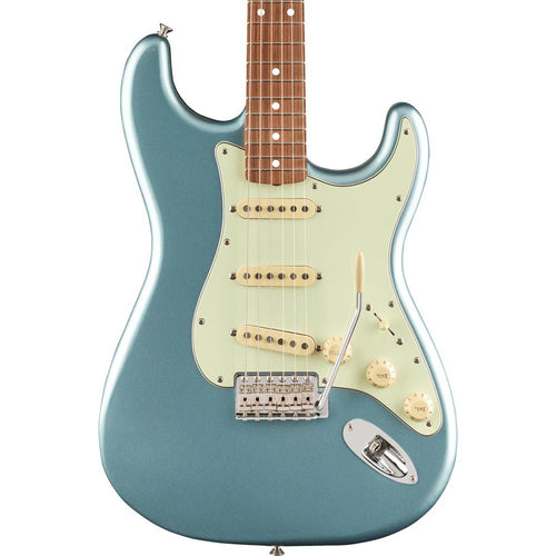 Fender Vintera '60s Stratocaster Pau Ferro, Ice Blue Metallic