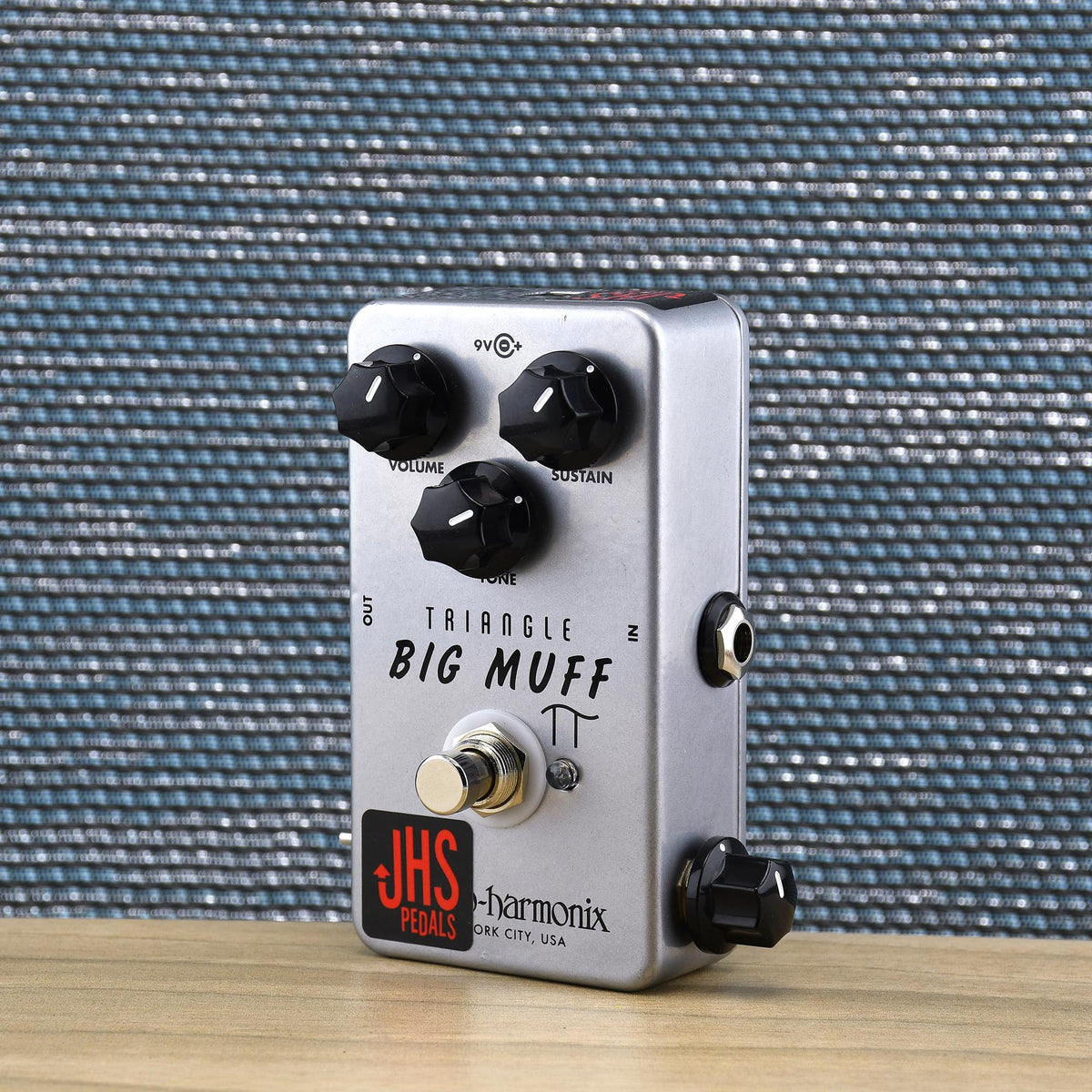 JHS EHX Triangle Muff Illuminati Mod