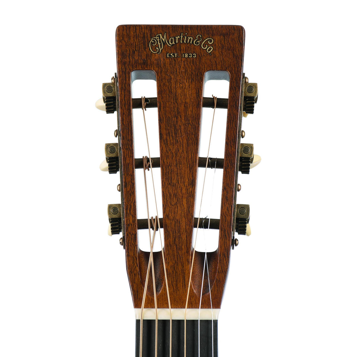 Martin Custom Shop 00 Size 12 Fret Sinker Mahogany, VTS Sitka Spruce Top
