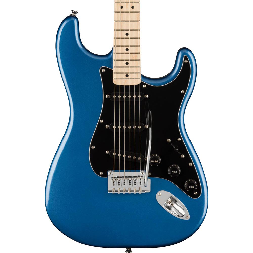 Squier Affinity Series Stratocaster Maple, Black Pickguard, Lake Placi