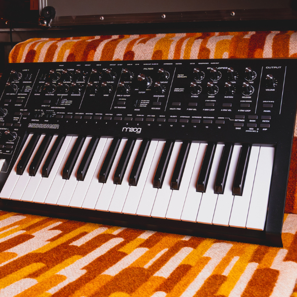 russo-music-moog-messenger-