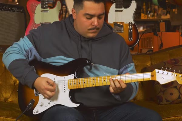 Snacks 105: Fender Custom Shop Vintage Custom '55 Stratocaster