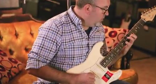 Snacks 013: Fender American Professional Stratocaster Olympic White