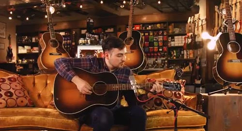 Snacks 041: Gibson J-45 Vintage, VOS Vintage Sunburst