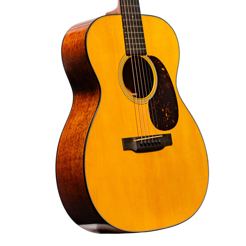 Martin Custom Shop 000-18 1937 Acoustic Guitar, Stage 1 Aging Natural w/Case