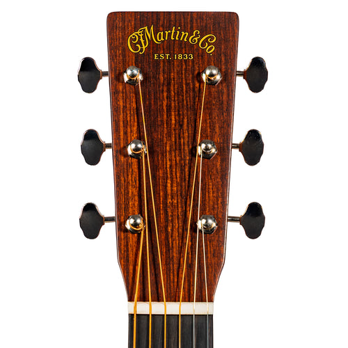 Martin 000-17 Standard Series Acoustic Guitar, All-Mahogany, Natural w/Hardshell Case