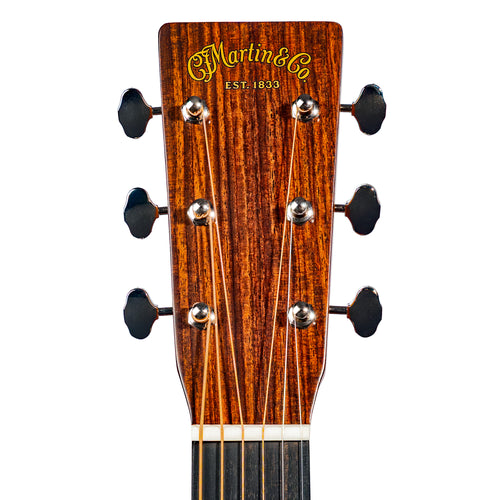 Martin 00-18 Standard Series Acoustic Guitar, Natural w/ Hard Case