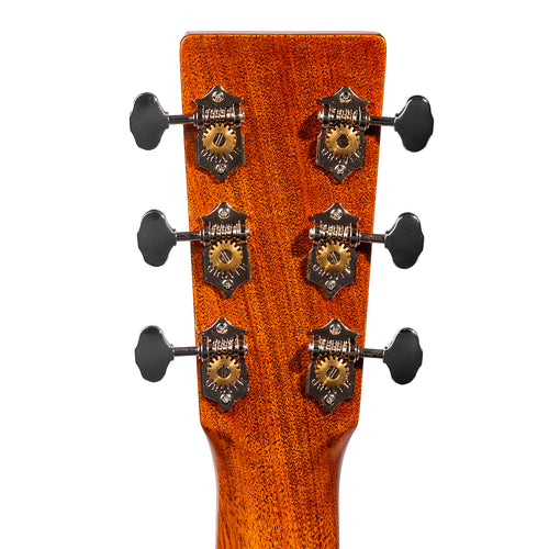 Martin D-18 Standard Series Acoustic Guitar, Ambertone w/ Hard Case