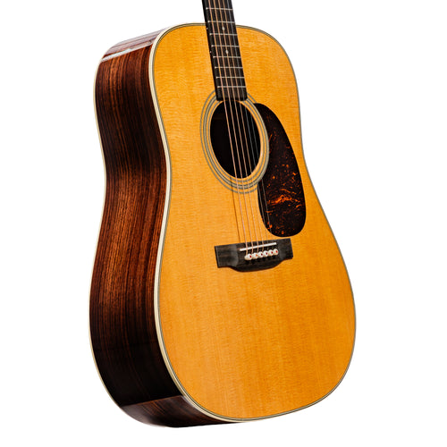 Martin D-28 Standard Series Acoustic Guitar, Spruce/East Indian Rosewood, Natural