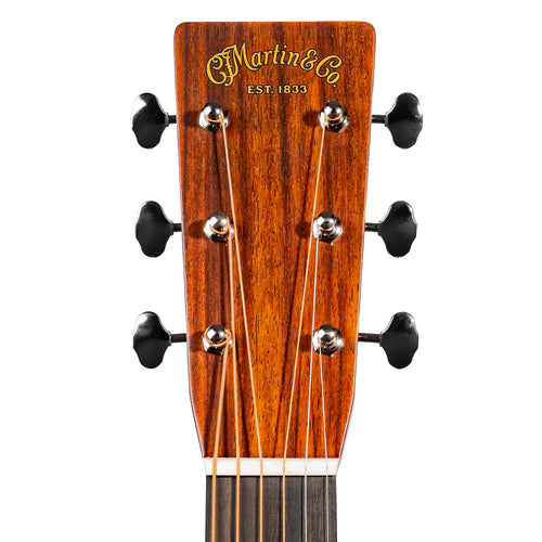 Martin HD-28 Standard Series Acoustic Guitar, Natural w/ Hard Case