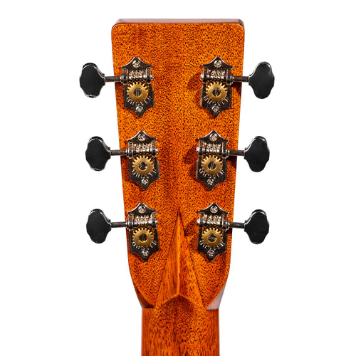 Martin HD-28 Standard Series Acoustic Guitar, Natural w/ Hard Case