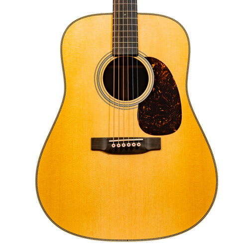Martin HD-28 Standard Series Acoustic Guitar, Natural w/ Hard Case
