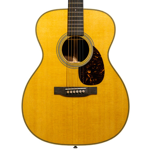 Martin Custom Shop OM, 28-Style Adirondack Spruce Top, Wild Grain East Indian Rosewood Back/Sides