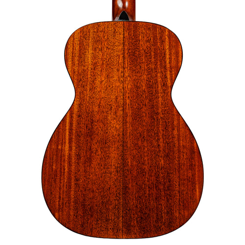 Martin Custom Shop 0-18 Acoustic Guitar, Adirondack Spruce/Mahogany, Natural