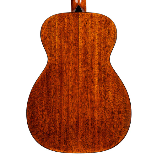 Martin Custom Shop 0-18 Acoustic Guitar, Adirondack Spruce/Mahogany, Natural