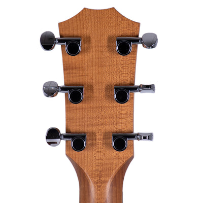 Taylor BBT Big Baby Acoustic Guitar with Solid Sitka Spruce Top, Layered Walnut Back & Sides