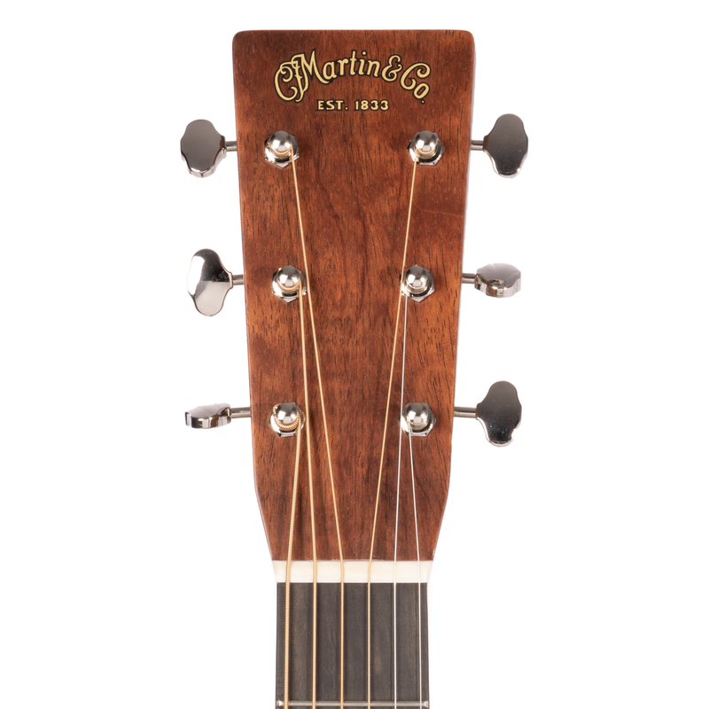 Martin Custom Shop 000 Auditorium Body, 28 Style, Sitka Spruce, Quilted Bubinga Acoustic Guitar