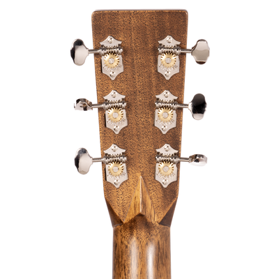 Martin Custom Shop 000 Auditorium Body, 28 Style, Sitka Spruce, Quilted Bubinga Acoustic Guitar