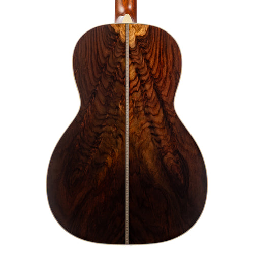 Martin Custom Shop 00 Grand Concert Acoustic Guitar, 28 Style, Italian Alpine Spruce/Wild Grain East Indian Rosewood