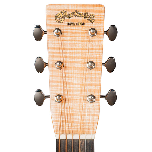 Martin Custom Shop "J" Jumbo Body 28 Style Acoustic Guitar, Adirondack Spruce/Pacific Big Leaf Flamed Maple