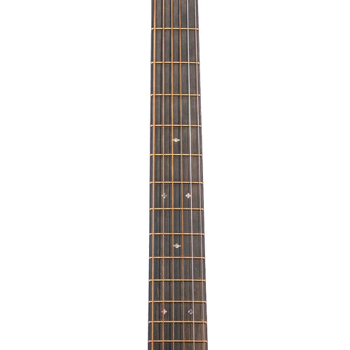 Martin D28 Modern Deluxe Natural with Case