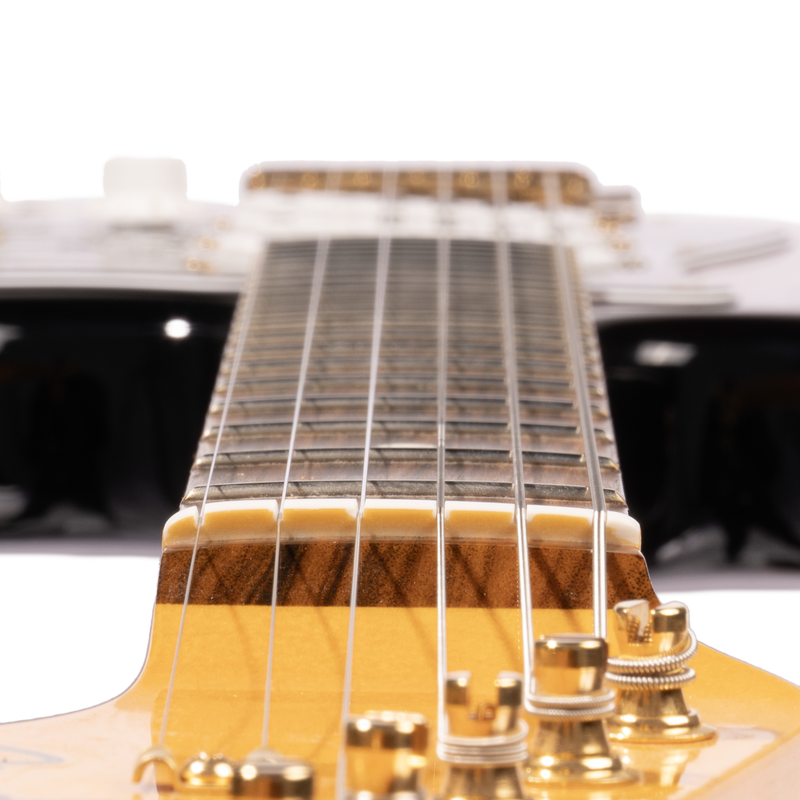 Fender Stevie Ray Vaughan Stratocaster, Pau Ferro Fingerboard, 3-Color Sunburst