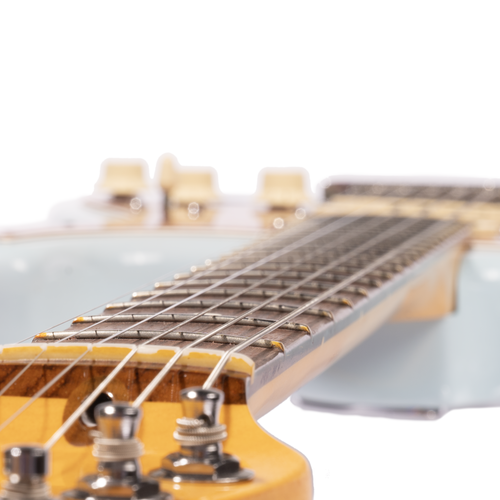 Fender Limited Edition American Professional II Stratocaster Thinline, Transparent Daphne Blue