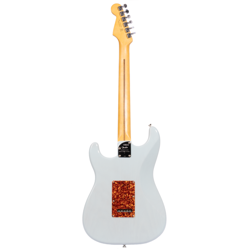 Fender Limited Edition American Professional II Stratocaster Thinline, Transparent Daphne Blue