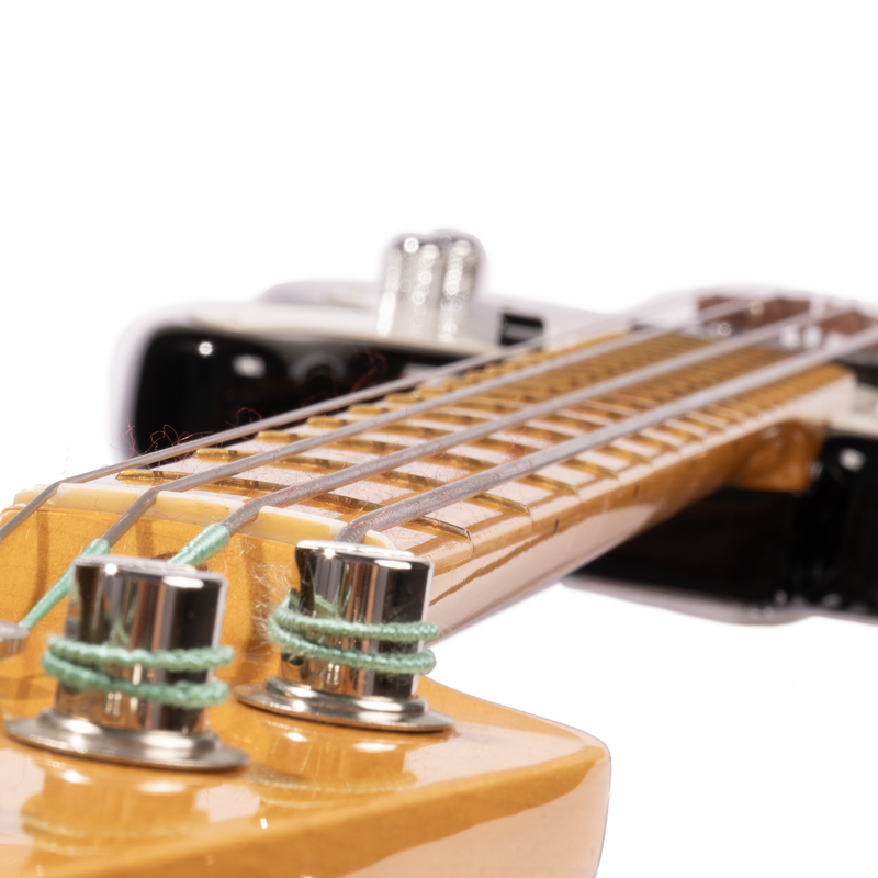 Fender American Vintage II 1954 Precision Bass, Maple, 2 Color Sunburst