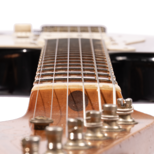 Fender Custom Shop Limited '54 Stratocaster Relic, Levi Perry Masterbuilt, Wide-Fade 2-color Sunburst