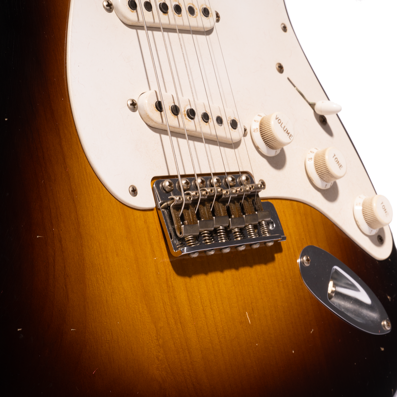 Fender Custom Shop Limited '54 Stratocaster Relic, Levi Perry Masterbuilt, Wide-Fade 2-color Sunburst