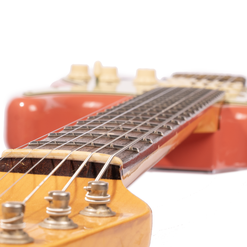 Fender Custom Shop '60 Stratocaster, Relic Faded Tahitian Coral