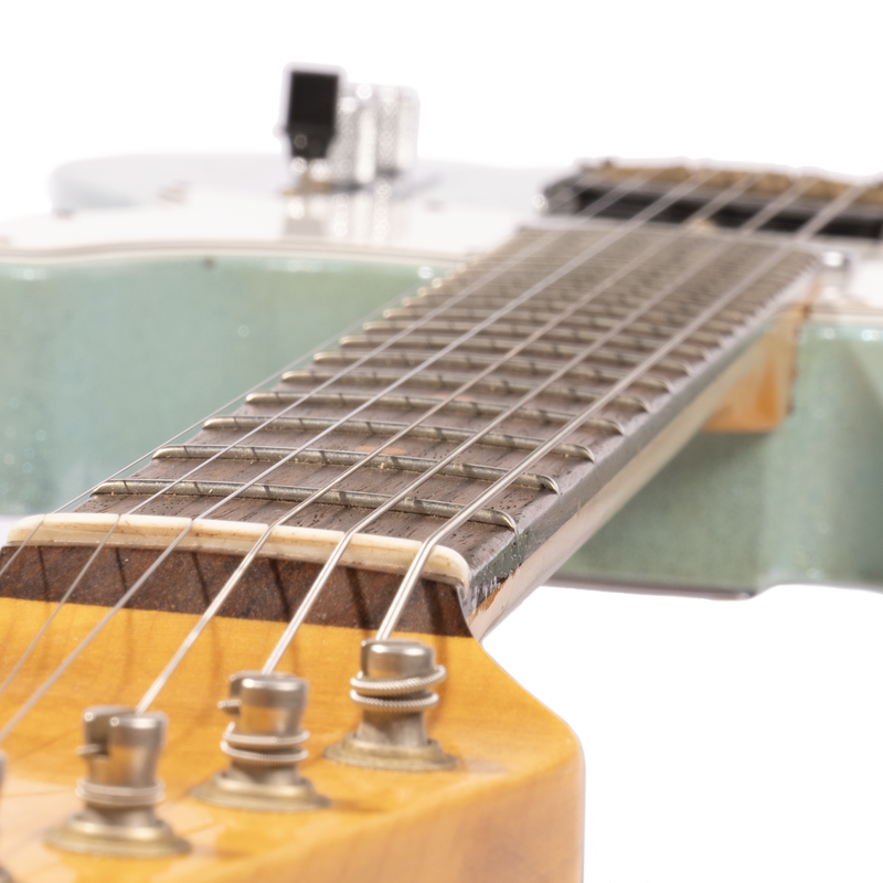 Fender Custom Shop Limited Edition '61 Telecaster Relic, Aged Daphne Blue Sparkle