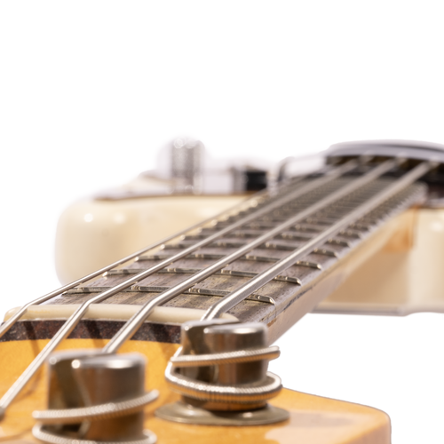 Fender Custom Shop ‘63 Precision Bass Guitar Journeyman Relic, Aged Olympic White