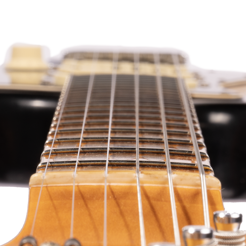 Fender Custom Shop '69 Stratocaster, Super Heavy Relic, Maple Fingerboard, 3-Color Sunburst