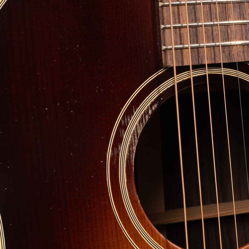Gibson Acoustic Murphy Lab '42 Banner Southern Jumbo Guitar, Light Aged, Vintage Sunburst