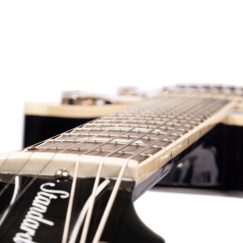 Gibson lps les paul signature electric guitar strings hot sale