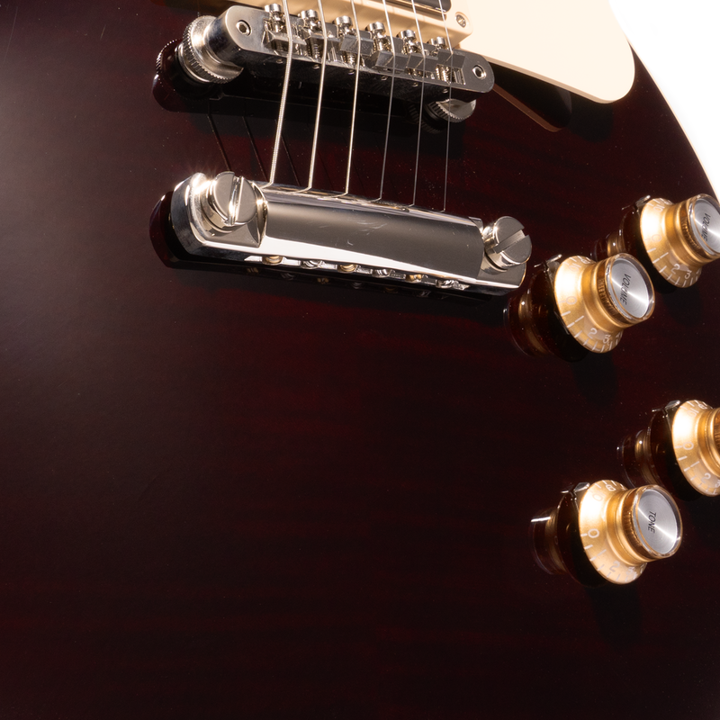 Gibson Les Paul Standard ‘60s Figured Top Electric Guitar, Translucent Oxblood