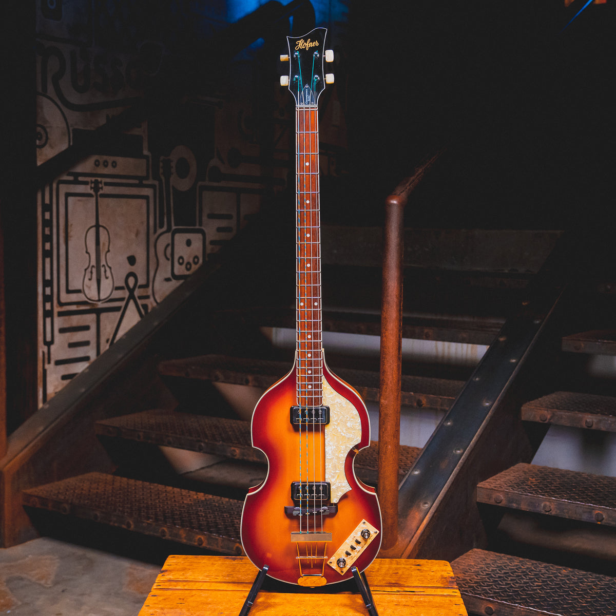 2007 Hofner HTC 500/1 Contemporary Series Bass Guitar, Brown Sunburst - Used
