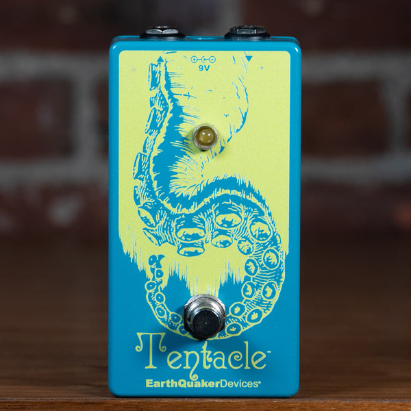 Amazon.com: EarthQuaker Devices Tentacle V2 Analog Octave Up