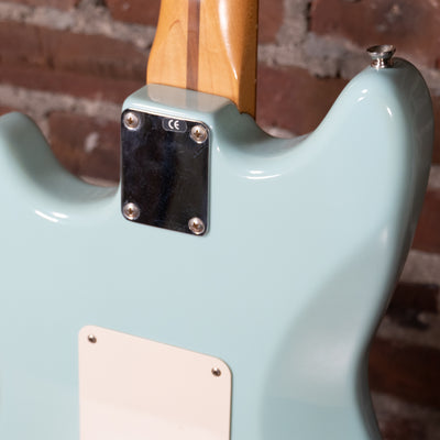 2005 Fender Cyclone II Electric Guitar, Daphne Blue, w/ HSC - Used