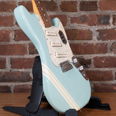 2005 Fender Cyclone II Electric Guitar, Daphne Blue, w/ HSC - Used