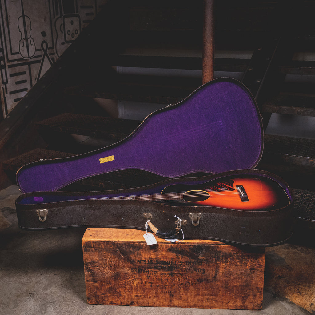 Used acoustic shop guitar case